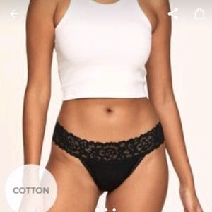 Adore Me Kourtney Thongs M